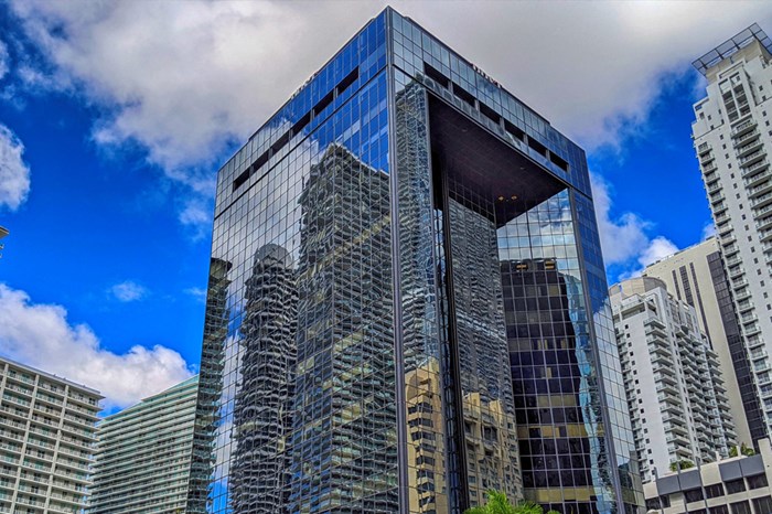 BB&T Financial Building - Brickell, FL