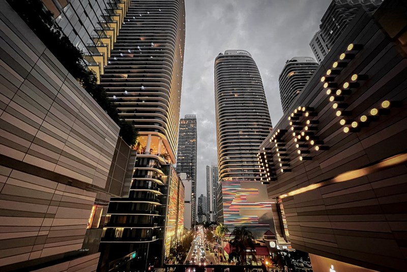 Q4 2021 Greater Downtown Miami Luxury Condo Market Report – Edgewater Leads Miami Growth | CondoBlackBook Blog Q4 2021 Greater Downtown Miami Luxury Condo Market Report – Edgewater Leads Miami Growth | CondoBlackBook Blog