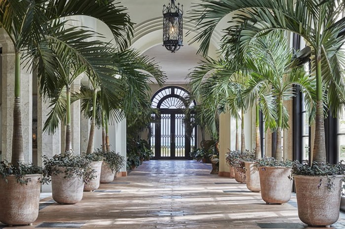 Surf Club Four Seasons Hotel and Residences, Surfside