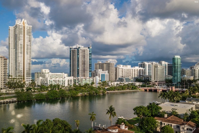 The Most Luxurious North Beach Condos