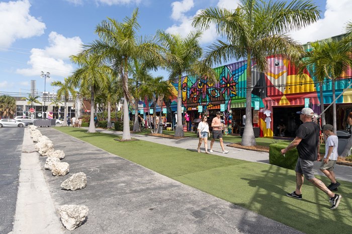 Wynwood Marketplace (Ph: Paul Sableman)