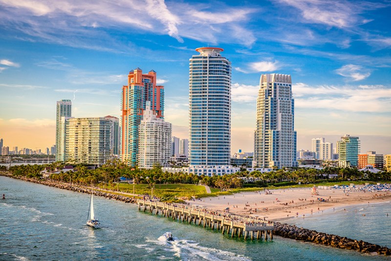 Miami Beach Luxury Condo Market Report Q1 2025: Record-High Prices Amid Buyer-Friendly Conditions